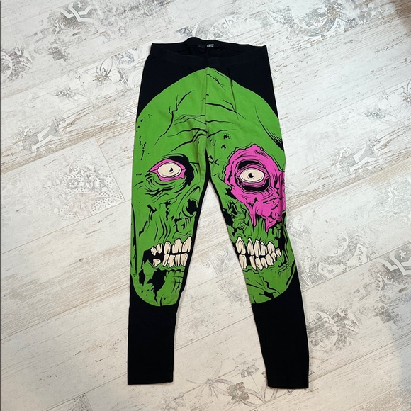 Iron Fist Pants - Rare Iron Fist Black Zombie Face Leggings Size Small